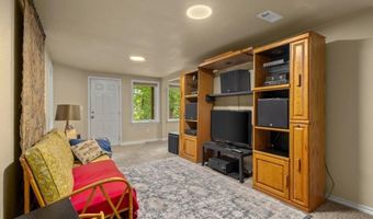 5 Sunderland Ln, Bella Vista, AR 72714