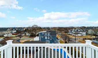 304 8th Ave, Belmar, NJ 07719