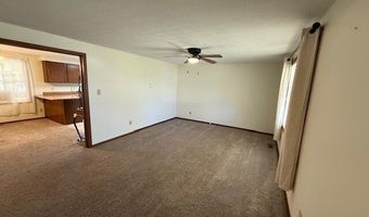 212 N Simon St, Ada, OH 45810