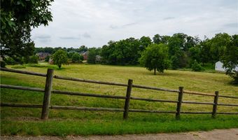 Ozark Acres Drive, Bentonville, AR 72713