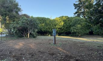 1300 HAMPTON Rd, Brookings, OR 97415