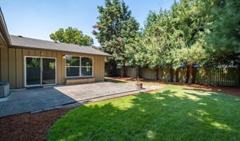 153 Peach Tree Ln, Albany, OR 97321
