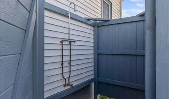 89 Sand Hill Cove Rd, Narragansett, RI 02882