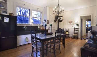 2 Harrison Ave, Newport, RI 02840