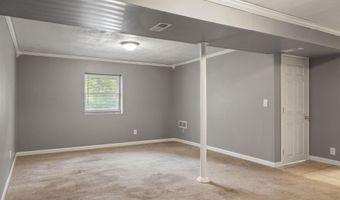 374 Briarwood Ln, Bedford, IN 47421