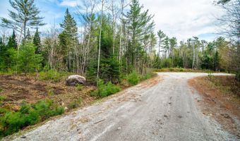 4 Forest Dr, Albany Twp., ME 04217