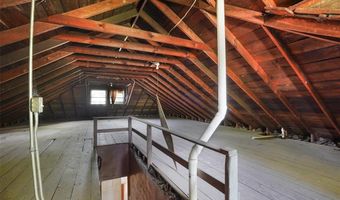 2801 Brown St, Alton, IL 62002