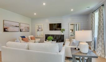 507 Regency Trl, Acworth, GA 30102