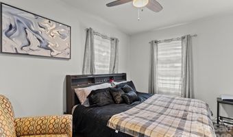 3326 Dunaire Dr, Charlotte, NC 28205