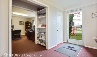 3741 Tittabawassee, Saginaw, MI 48604