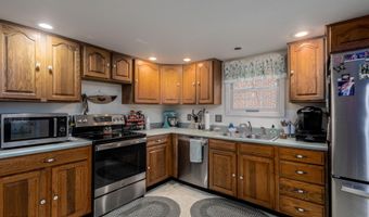 2807 4th Ave, Altoona, PA 16602