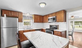 802 F St, Barling, AR 72923