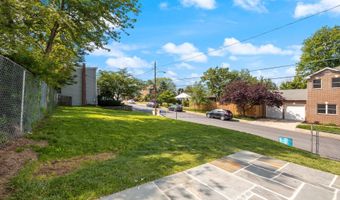 4914 22ND St N, Arlington, VA 22207
