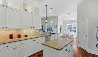 334 Gladeview Pl, Brandon, MS 39047