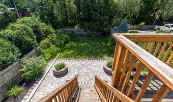 47 North Rd B, Jamestown, RI 02835