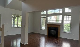 5888 Villa France Ave, Ann Arbor, MI 48103