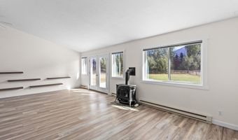 68 KELLY Ln, Alpine, WY 83128