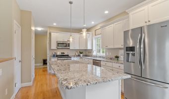 149 Long Hill Rd, Bolton, MA 01740
