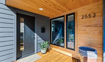 2553 Elkwood Cir, Charlotte, NC 28205