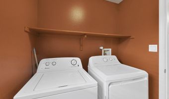 8215 Nerisa Ct SW, Albuquerque, NM 87121