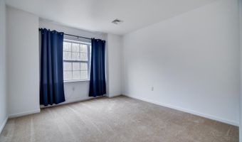 299 Scenic Dr, Blakeslee, PA 18610