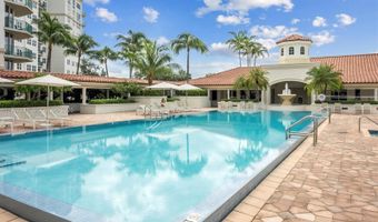 20000 E Country Club Dr 302, Aventura, FL 33180