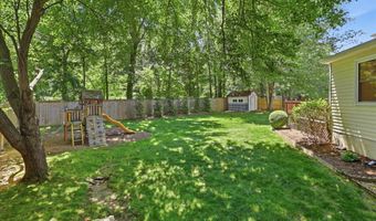 4003 KLOMAN St, Annandale, VA 22003