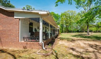 1719 Deer Creek Rd, Batesville, MS 38606