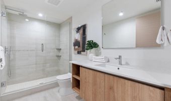 10281 W Bay Harbor Dr 201, Bay Harbor Islands, FL 33154