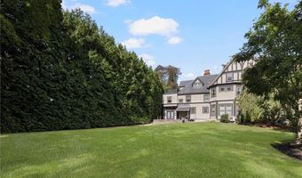 107 Old Beach Rd 2, Newport, RI 02840