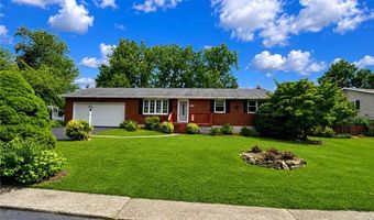 32 W Sylvan Dr, Allen, PA 18067