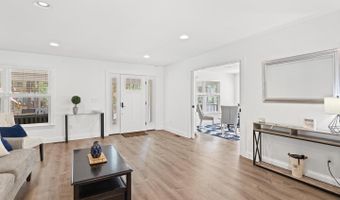 327 OAKWOOD St, Bethany Beach, DE 19930