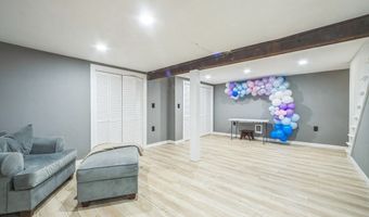 14 Greenville St, Billerica, MA 01821