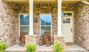 18394 Red Tail St, Athens, AL 35613