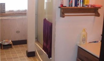226 E Clark St, Albert Lea, MN 56007