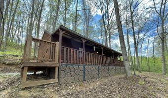 411 Alum Cave Rd, Annville, KY 40402