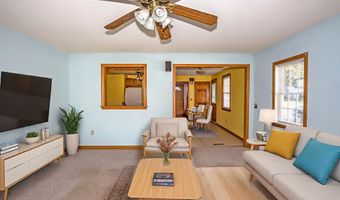 60 S Alhambra Cir, Agawam, MA 01001