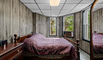 154 BROADWAY, Bayonne, NJ 07002