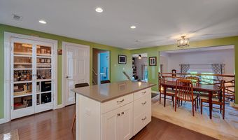 135 Amherst St 28, Amherst, NH 03031