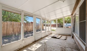 105 Green Valley Rd NW, Albuquerque, NM 87107