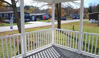 2 Mark Dr, Allenstown, NH 03275