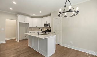 370 Ansley Dr, Athens, GA 30605