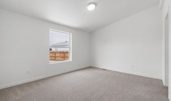 863 Jennys Ln, Fernley, NV 89408