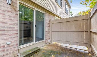 3034 Forest Creek Ct, Ann Arbor, MI 48108