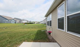 580 N Highlander Way, Addison, IL 60101