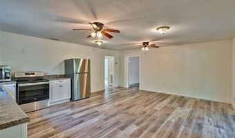 300 S US HIGHWAY 129, Bell, FL 32619