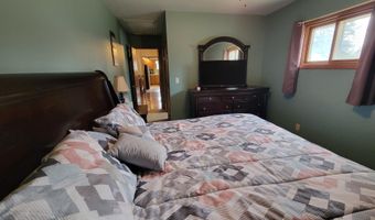 418 HOGAN St, Antigo, WI 54409