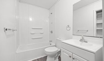 4821 Wick Mor Dr, Alton, IL 62002
