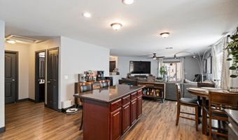 671 W JAHNS Ct, Casa Grande, AZ 85122