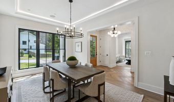 7805 CAYUGA Ave, Bethesda, MD 20817